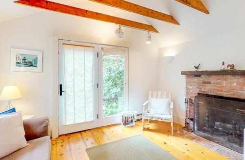 North Eastham House | Pine Grove Cottage