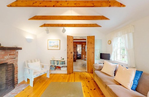 North Eastham House | Pine Grove Cottage