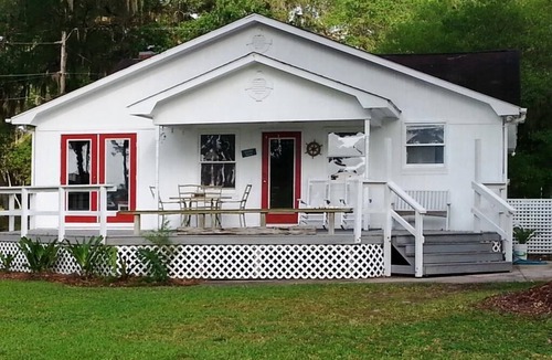 Pine Harbor House | Pine Harbor Paradise