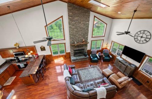 Union Hall House | Pine Haven Farms