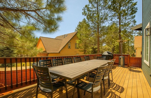 Ponderosa Trails House | Pine Haven: Hot Tub, Games, Gym, Family Friendly