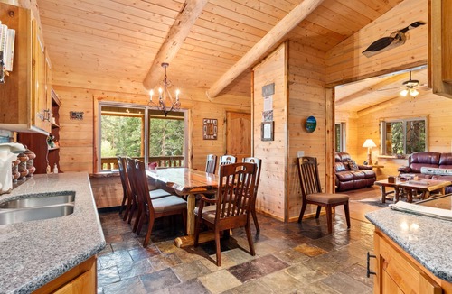 Estes Park Hotel | Pine Haven Resort