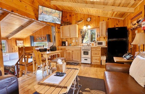 Estes Park Hotel | Pine Haven Resort