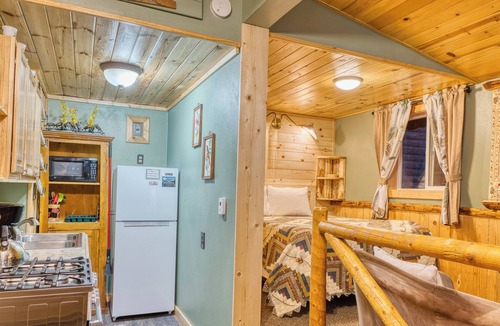 Estes Park Hotel | Pine Haven Resort