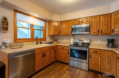 Lake Placid House | Pine Hill 14 Phase 1 | 3 Bed, 2.5 Bath