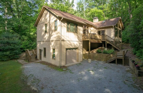 Brevard House | Pine Hill in Sherwood Forest
