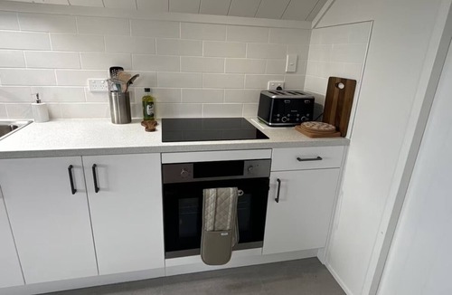 Warkworth House | Pine Holt Cottage, Warkworth