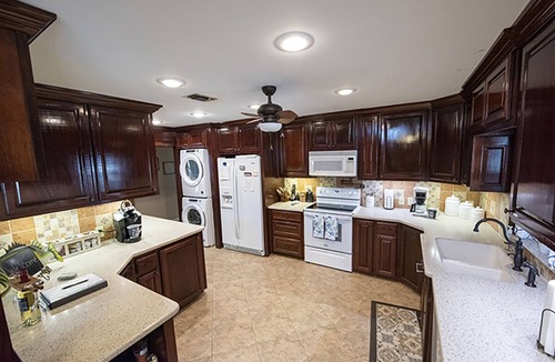 Karnack House | Pine Island Paradise on Caddo with Generator