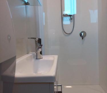 Kaiapoi Hotel | Pine Lake View Lodge