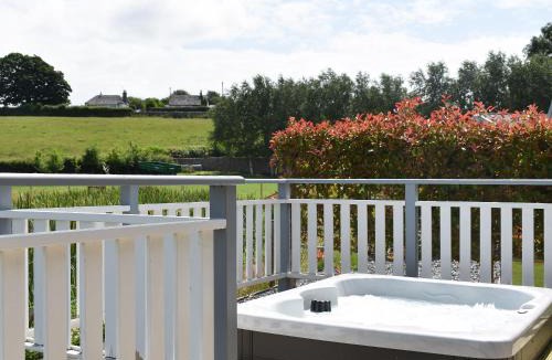 Lindal in Furness House | Pine Lodge - Uk30007