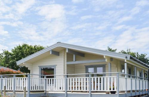 Lindal in Furness House | Pine Lodge - Uk30007