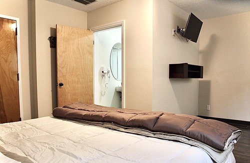 Fourmile House | Pine Mountain Inn