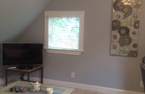 Scarborough Apartment | Pine Point Beach private, quaint, charming studio.