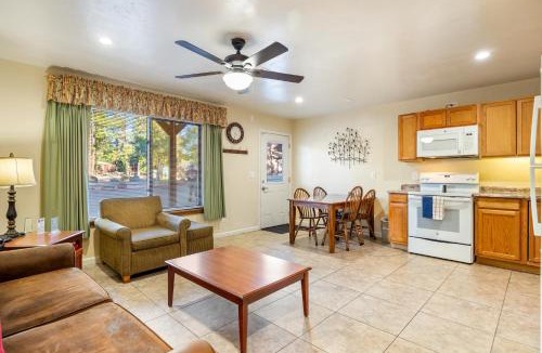 Pinetop Apartment | Pine-Santa Fe by Roundhouse Resort and Spa