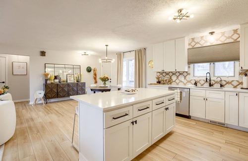 Council Bluffs House | Pine Terrace Place, 10 minutes from downtown Omaha!
