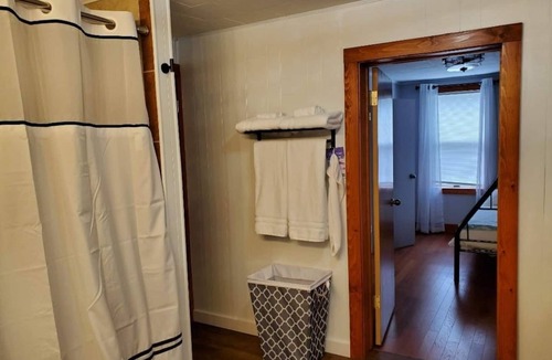 Richland Center House | Pine Trails Escape