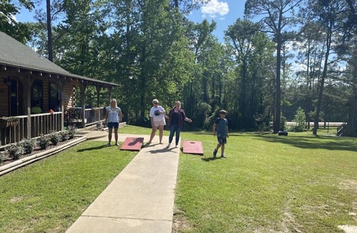 Woden Cabin | Pine Tree Cabin at Tall Timbers Retreat! Sleeps 13