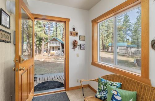 Leavenworth House | Pine Tree Cottage by NW Comfy Cabins