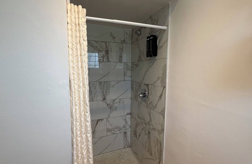 City Center Medford Hotel | Pine Tree Inn
