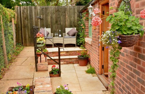 Eardington House | Pine Tree Lodge, Bridgnorth