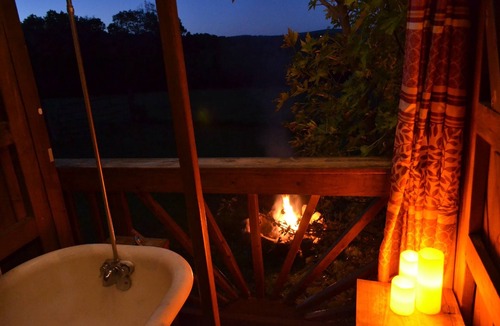 Boss House | Pine Valley at Dillard Mill - Airsteam w / outdoor tub