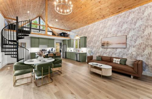 Cleveland House | Pine Valley Cabins Private Hot Tub & Mtn Views