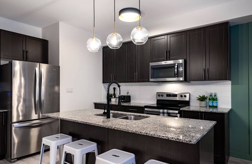 Orangeville House | Pine View Row: Luxurious Designer Townhome