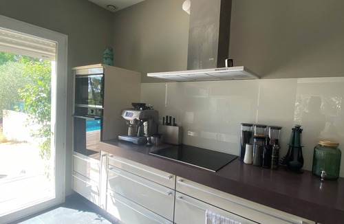 Grabels Villa | Pine villa