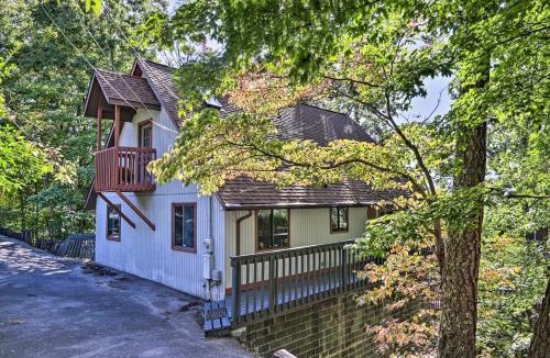 Chalet Village House | Pinecone Cottage by Avada Properties