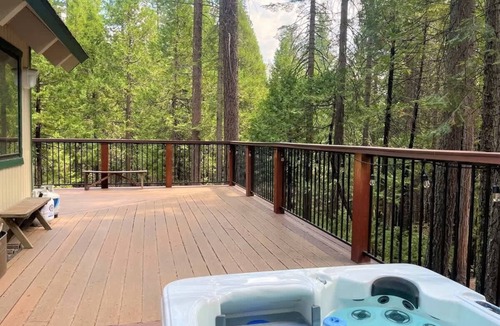 Cold Springs House | Pinecrest Escape