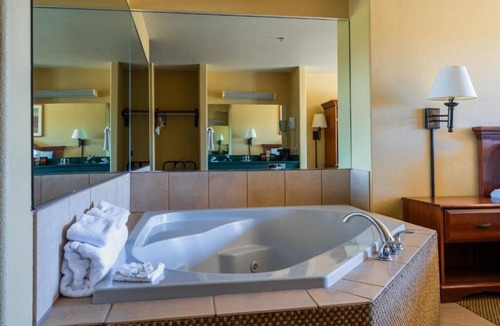 Pinedale Hotel | Pinedale Hotel & Suites