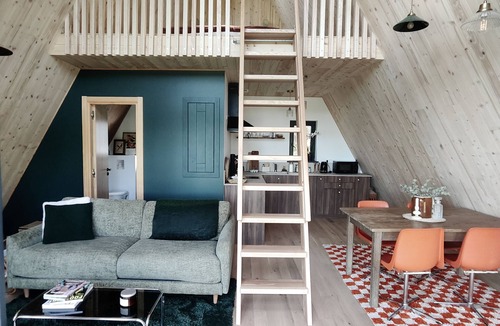 Saint-Leon-sur-Vezere House | Pinede