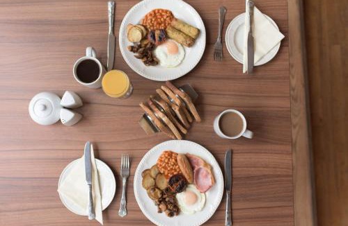 Carlisle Hotel | Pinegrove Hotel