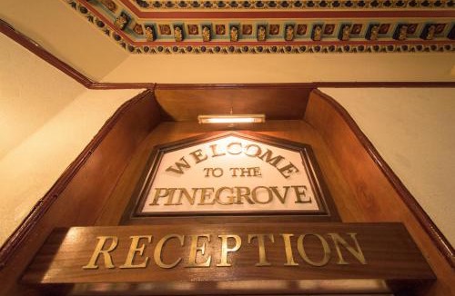Carlisle Hotel | Pinegrove Hotel