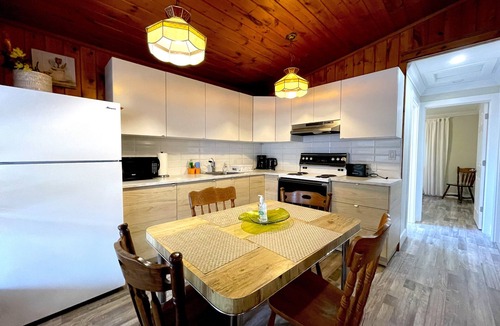 Rama Cottage | "pinehaven" Cottage