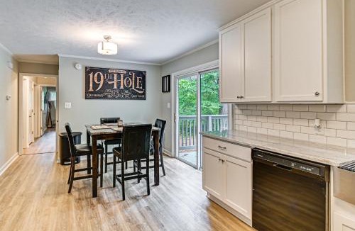 Pinehurst House | Pinehurst Home w/Deck < 2 Mi to Golf Course!