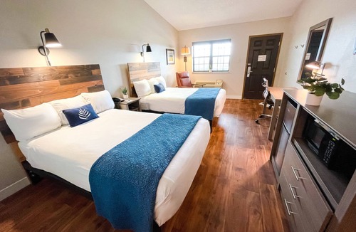 St. Clair Hotel | Pinemark Inn & Suites