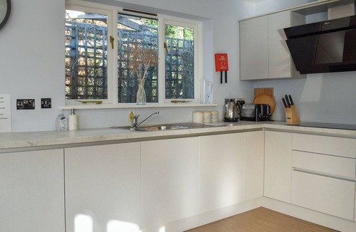 St Margaret's at Cliffe Cottage | Pines Cottage - UK42110