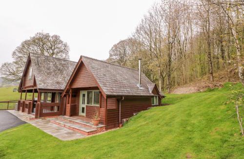 Bleddfa House | Pines Pitch