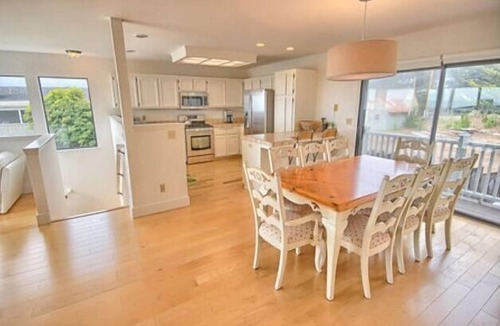 San Simeon House | Pinestone on Moonstone Beach-Spring Special