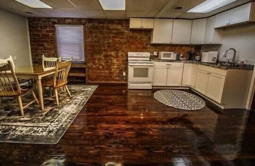 Fourmile Apartment | Pineville's Only Elite Inn: Luxe stays for the Discerning