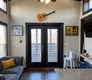 Hickman House | Piney River Resort