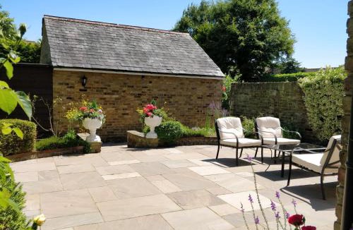 Farnham Common Hotel | Pinfield Boutique Hotel