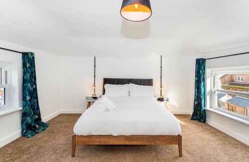 Wistow House | Pinfold House