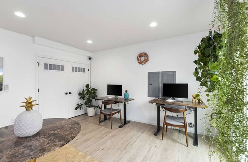 Whittier Heights House | Pingu's sweet suite - Micro Studio - 91Walkscore