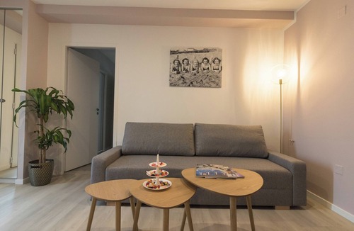 Cugnaux Apartment | Pink Lady" family duplex for 4 people