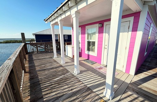 Golden Meadow Cottage | Pink Pelican: Coastal Realty Group