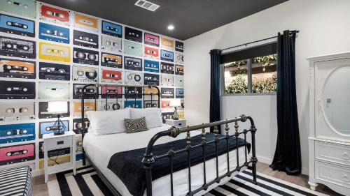 Hollywood Hotel | Pink Revival by AvantStay