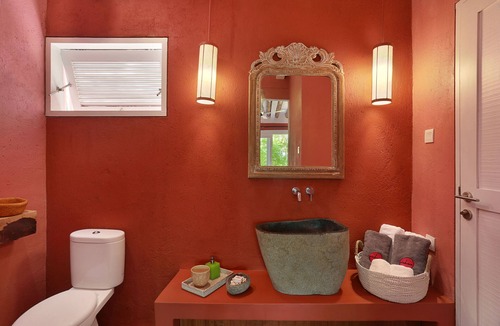 Gili Trawangan Hotel | PinkCoco Gili Trawangan - Constant Surprises- for Cool Adults Only