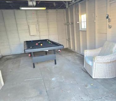 Midway House | Pinkston Gardens